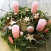 rosa Adventskranz mit 4 Kerzen