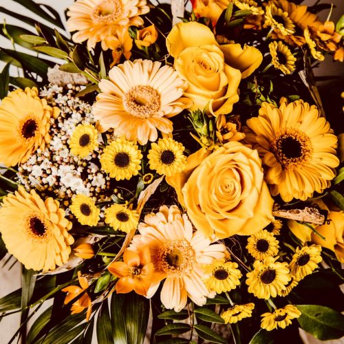 Blumenstrauß gelb orange
